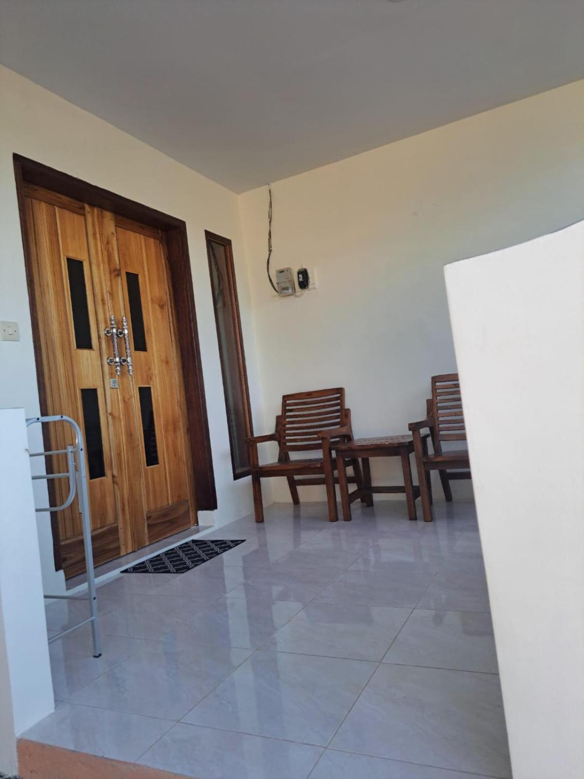 Family Garden Homestay Senggigi Eksteriør bilde